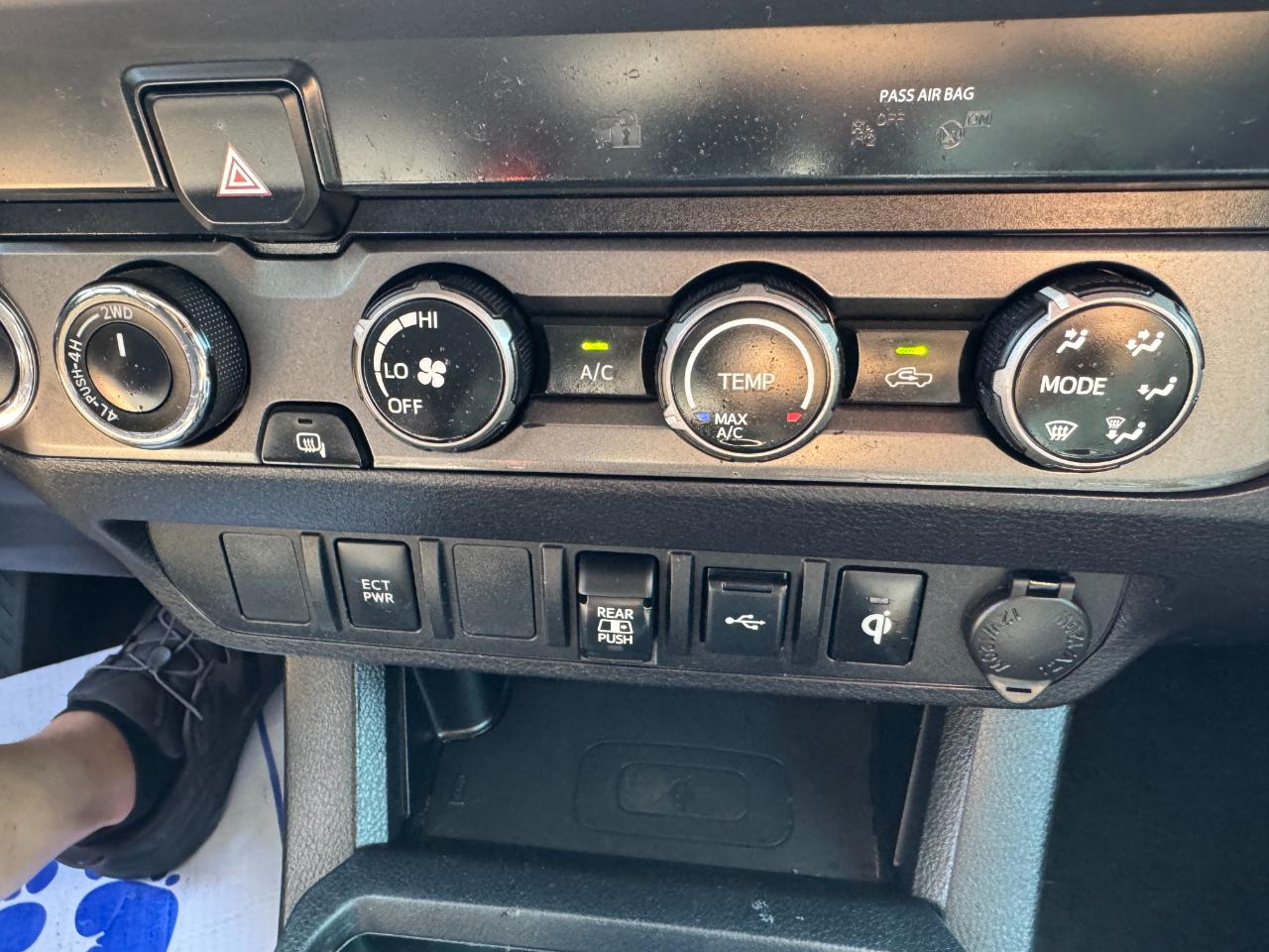 Toyota Tacoma TRD Off Road Double Cab 5' Bed V6 4x4 AT (Natl) 2020