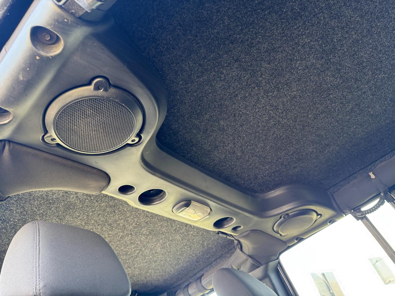Jeep Wrangler Unlimited Sahara 4WD 2012