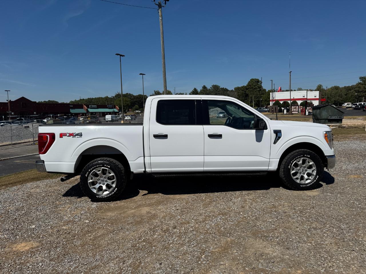 Ford F-150 XLT SuperCrew 5.5-ft. Bed 4WD 2022