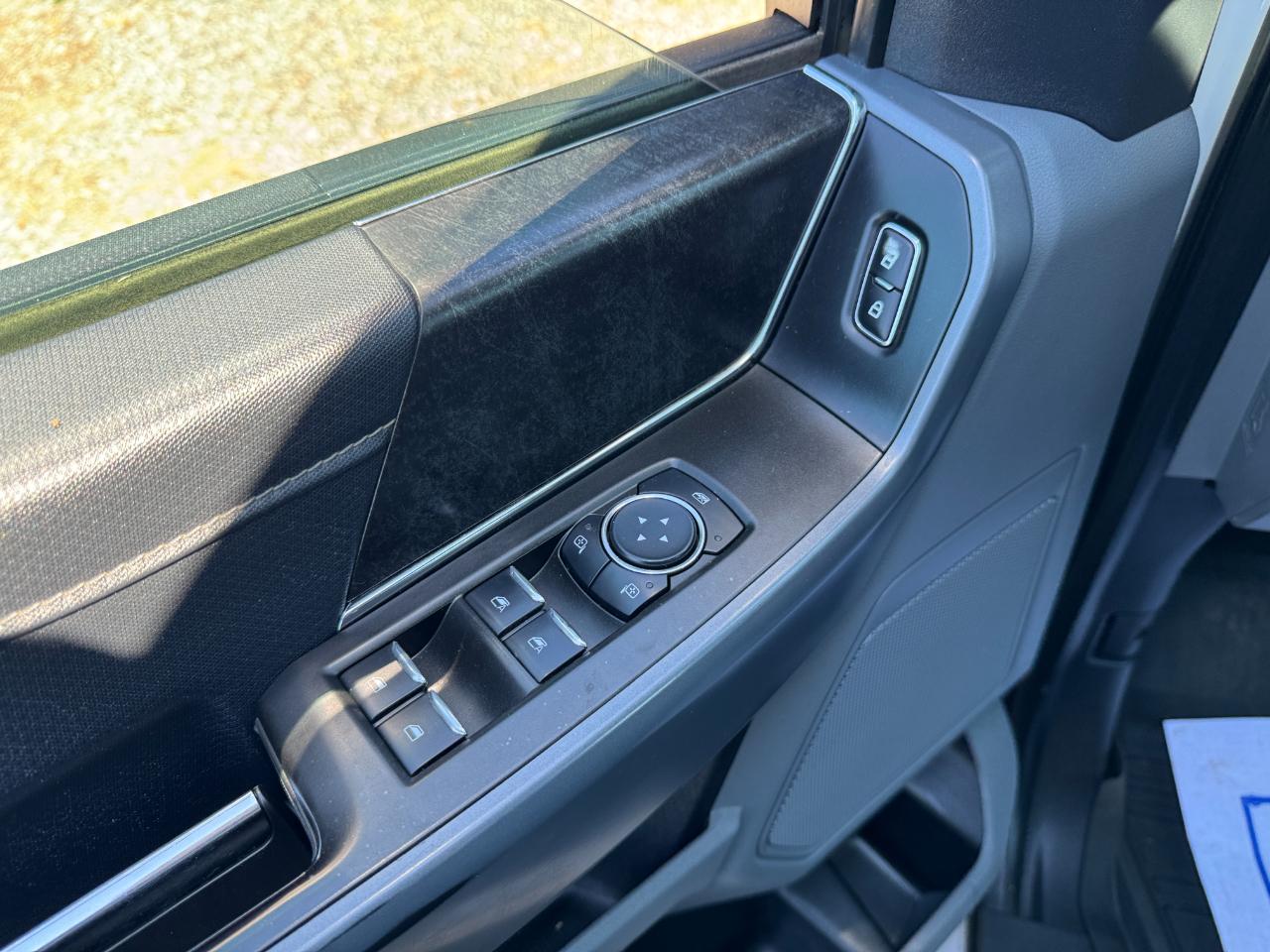 Ford F-150 XLT SuperCrew 5.5-ft. Bed 4WD 2022