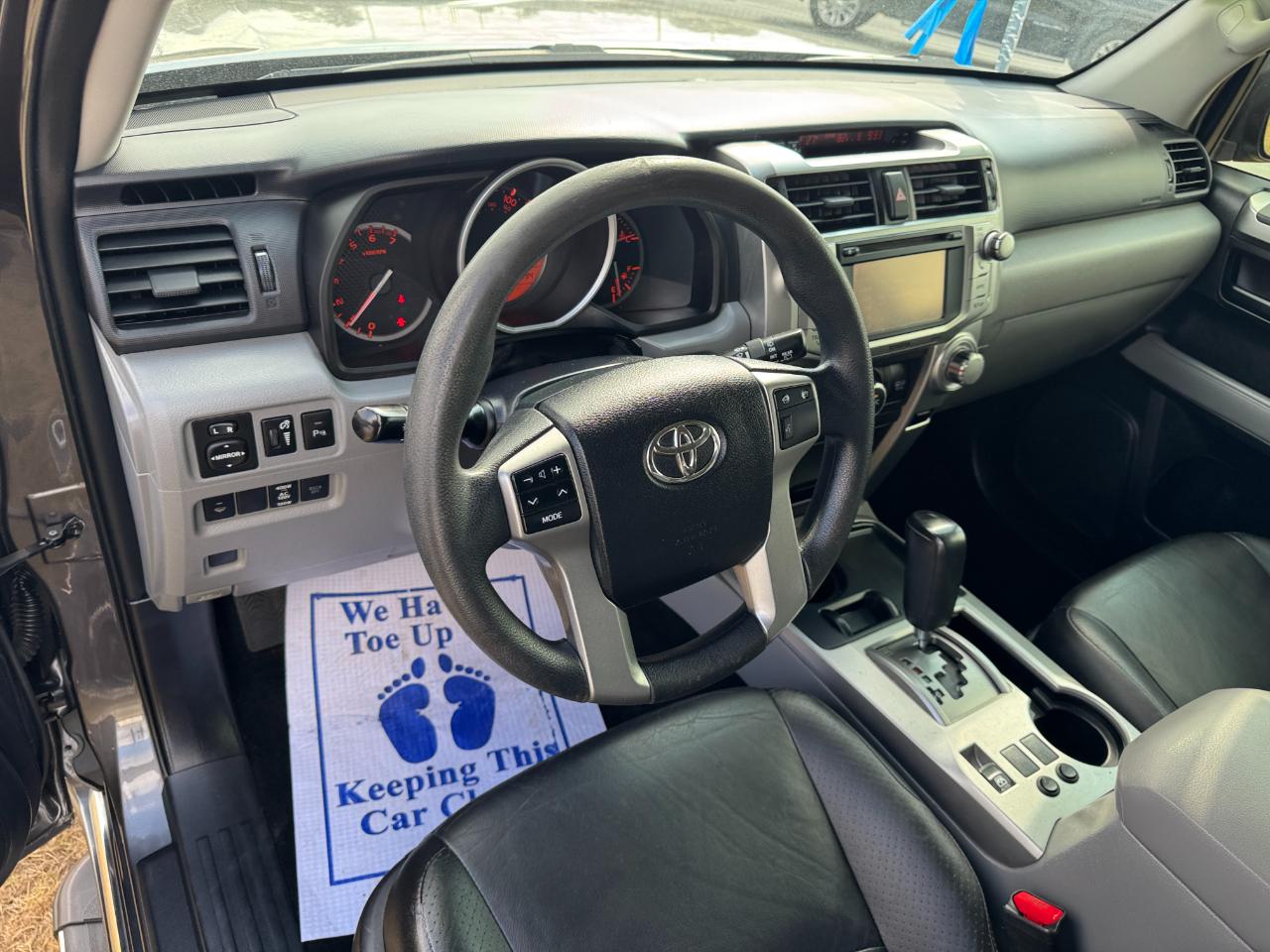 Toyota 4Runner SR5 2WD 2013