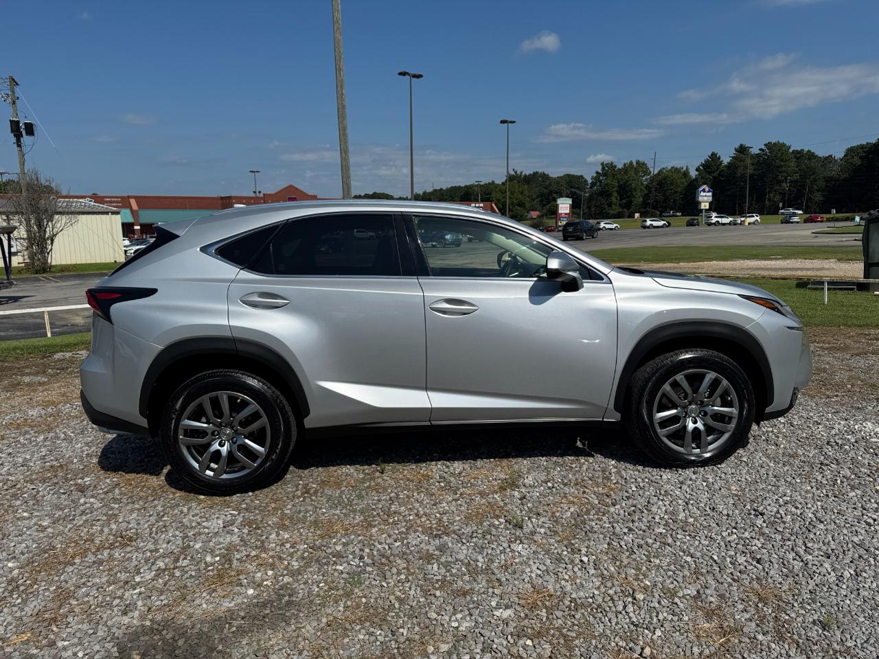 Lexus NX 200t FWD 2016
