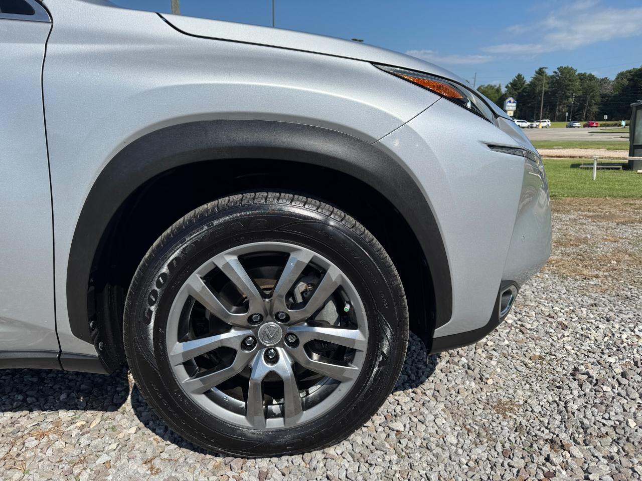 Lexus NX 200t FWD 2016