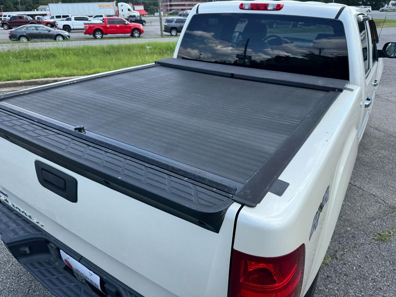 GMC Sierra 1500 SLT Crew Cab 4WD 2011
