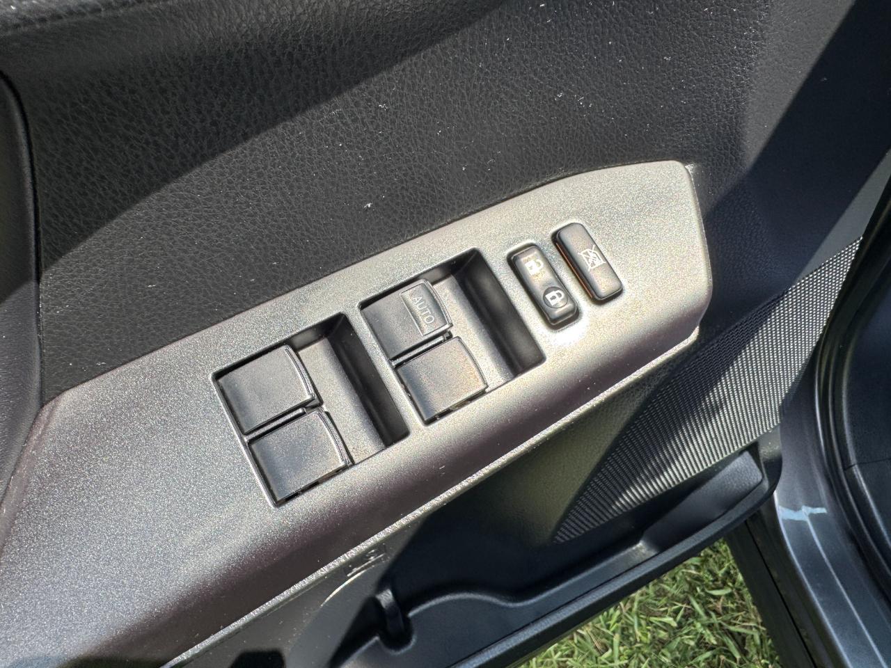Toyota RAV4 XLE FWD 2017