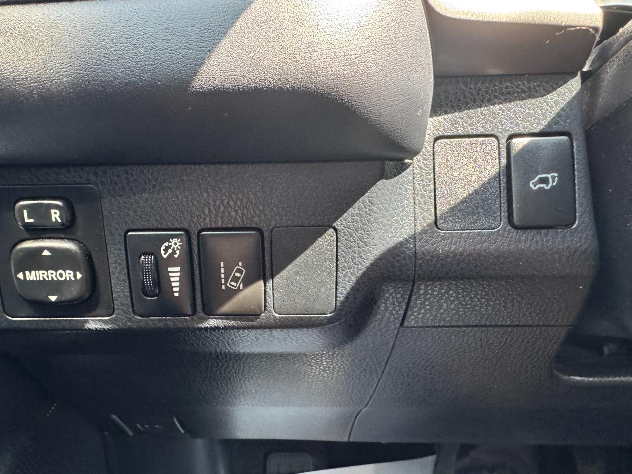 Toyota RAV4 XLE FWD 2017