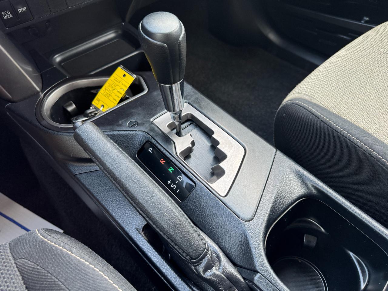 Toyota RAV4 XLE FWD 2017