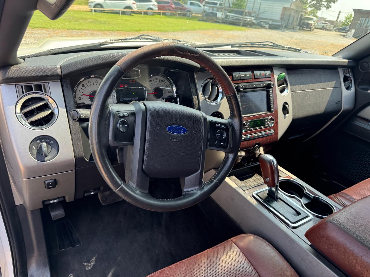 Ford Expedition King Ranch 4WD 2013