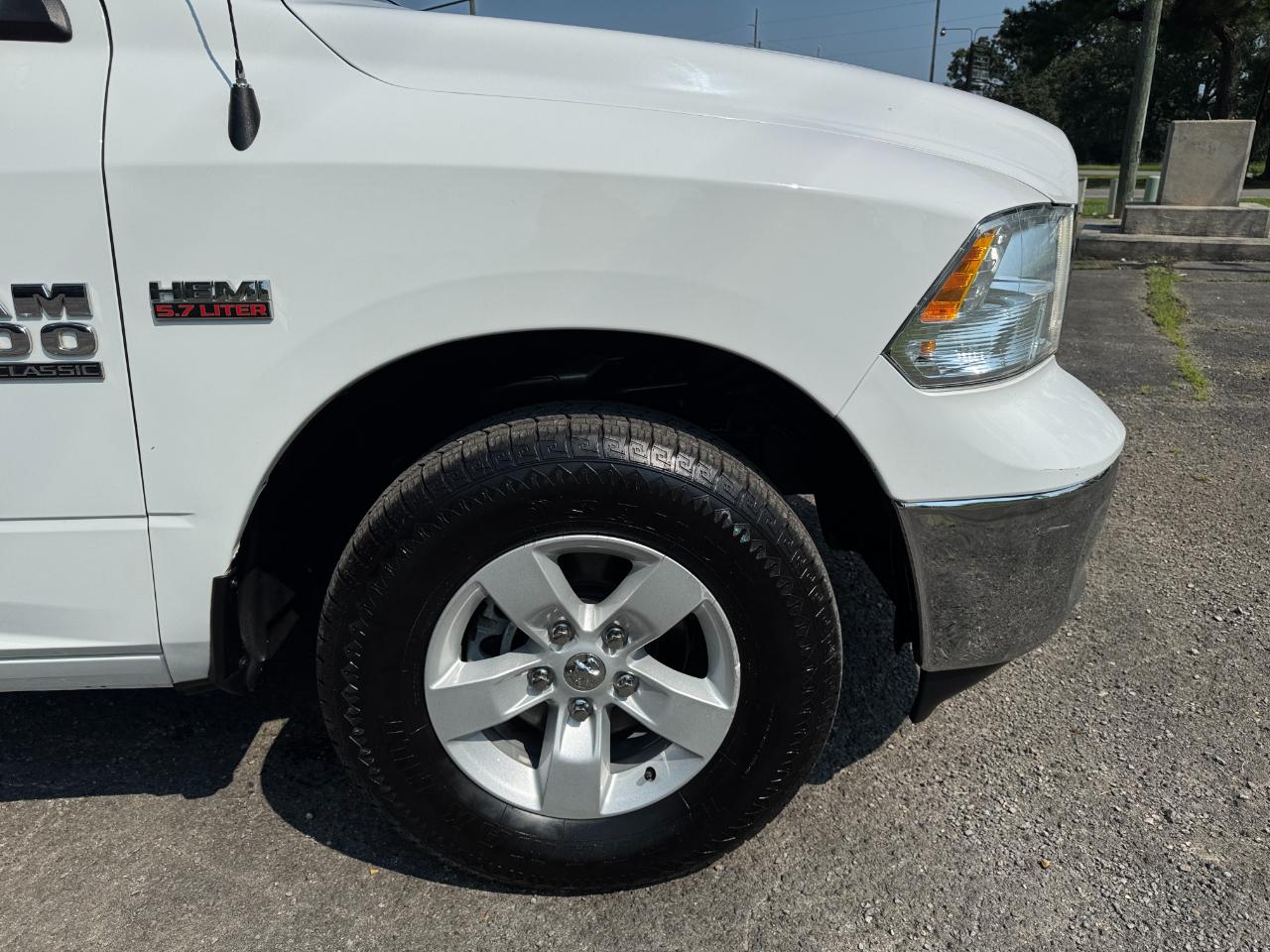 RAM 1500 Classic SLT Crew Cab LWB 2WD 2020