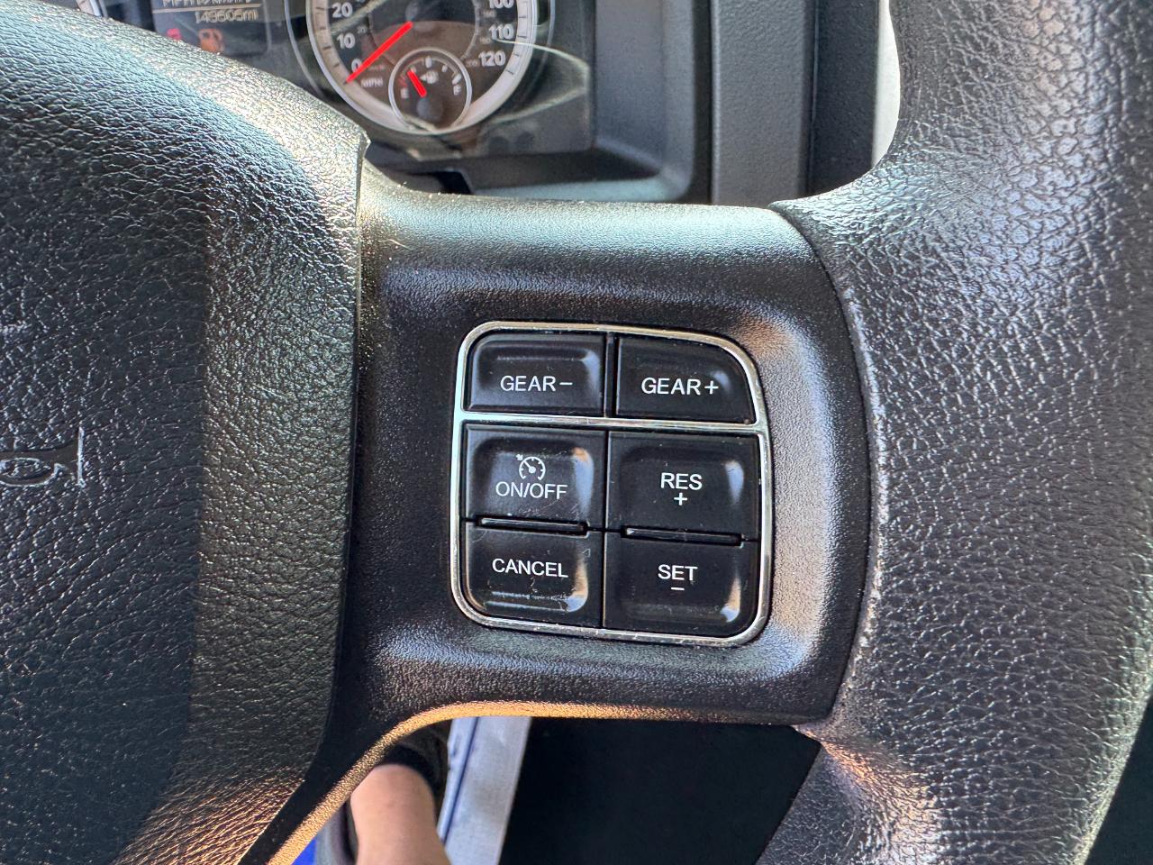 RAM 1500 Classic SLT Crew Cab LWB 2WD 2020