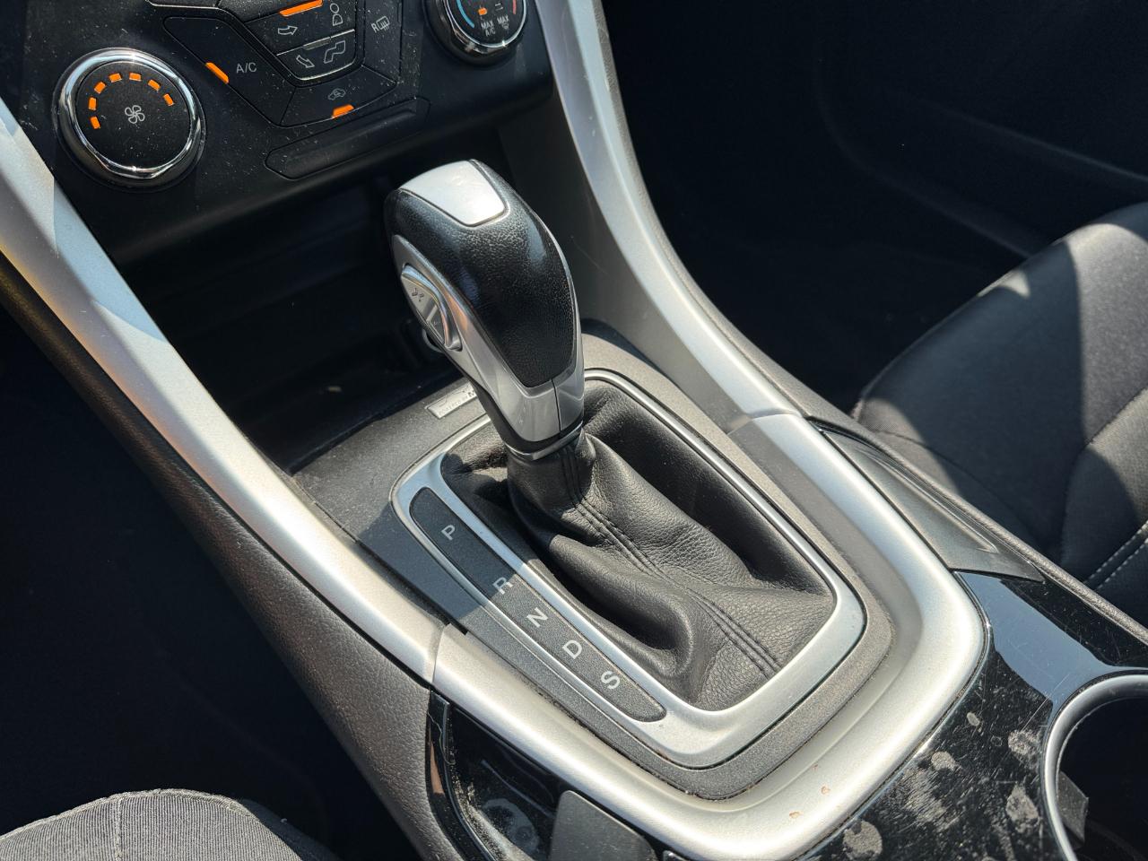 Ford Fusion SE 2013