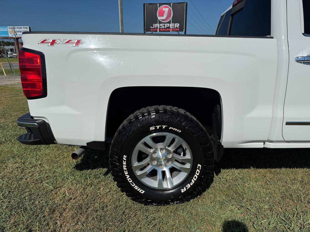 Chevrolet Silverado 1500 LTZ Crew Cab 4WD 2015