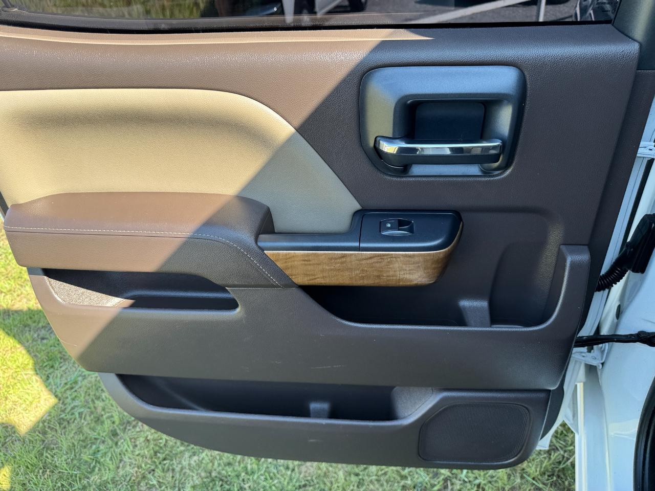 Chevrolet Silverado 1500 LTZ Crew Cab 4WD 2015