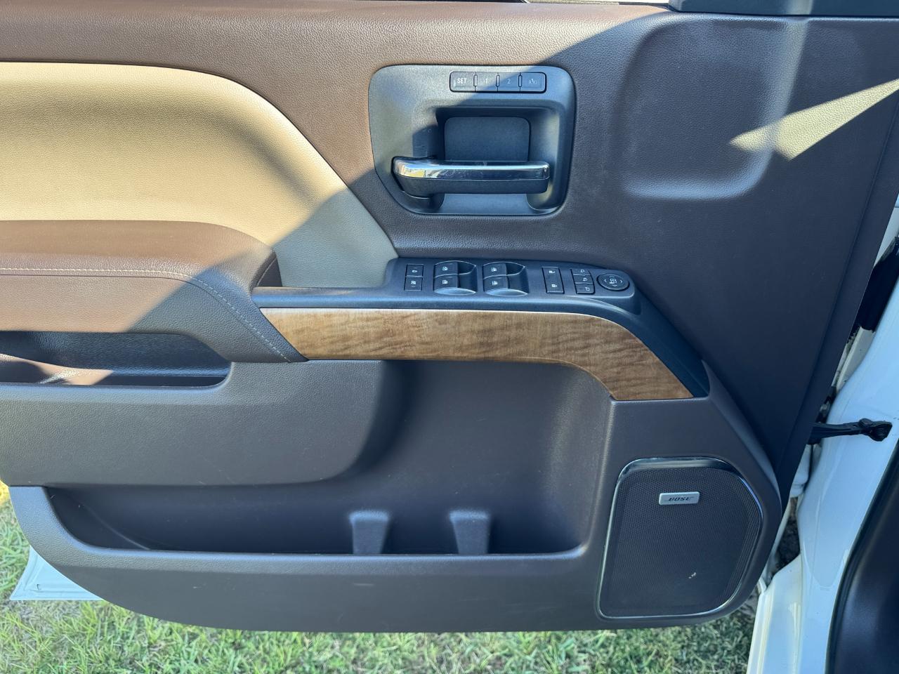 Chevrolet Silverado 1500 LTZ Crew Cab 4WD 2015