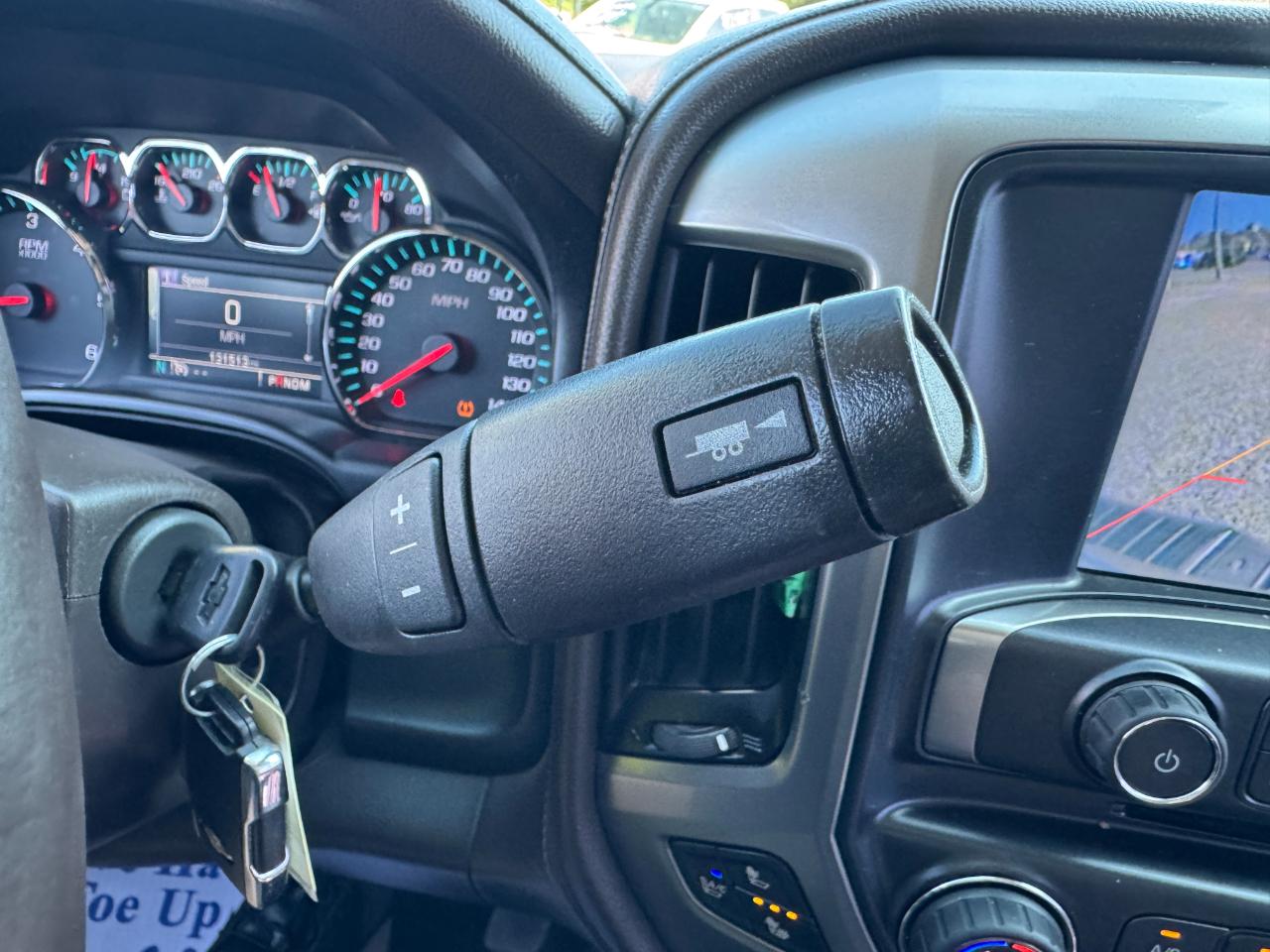 Chevrolet Silverado 1500 LTZ Crew Cab 4WD 2015
