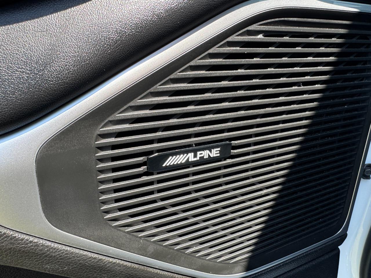 Jeep Wagoneer Series II 2024