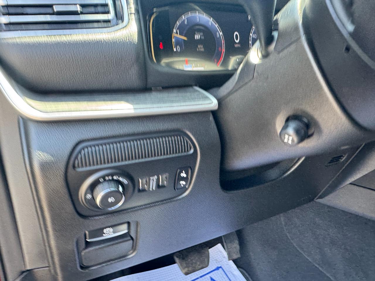 Jeep Wagoneer Series II 2024
