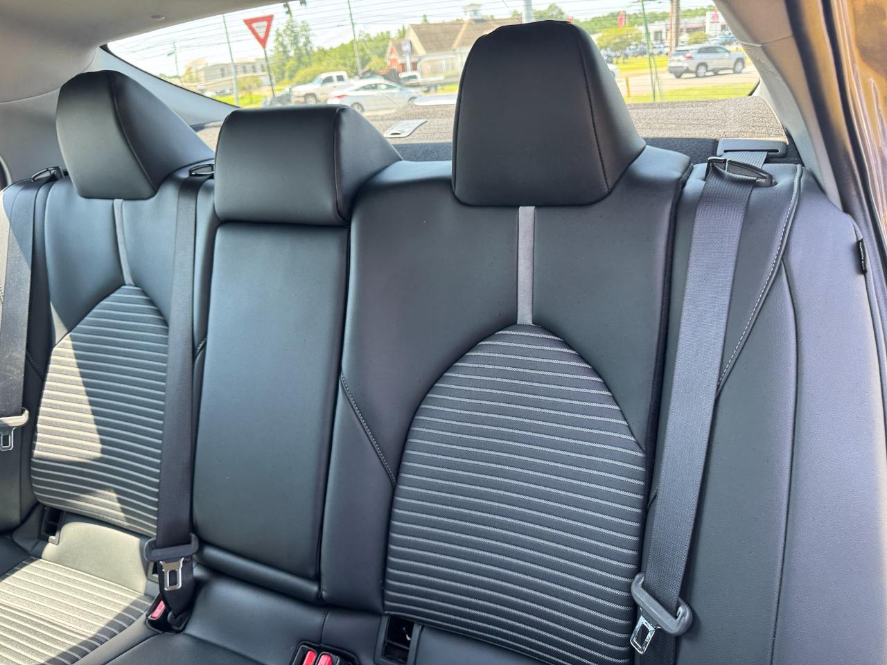 Toyota Camry SE 2022