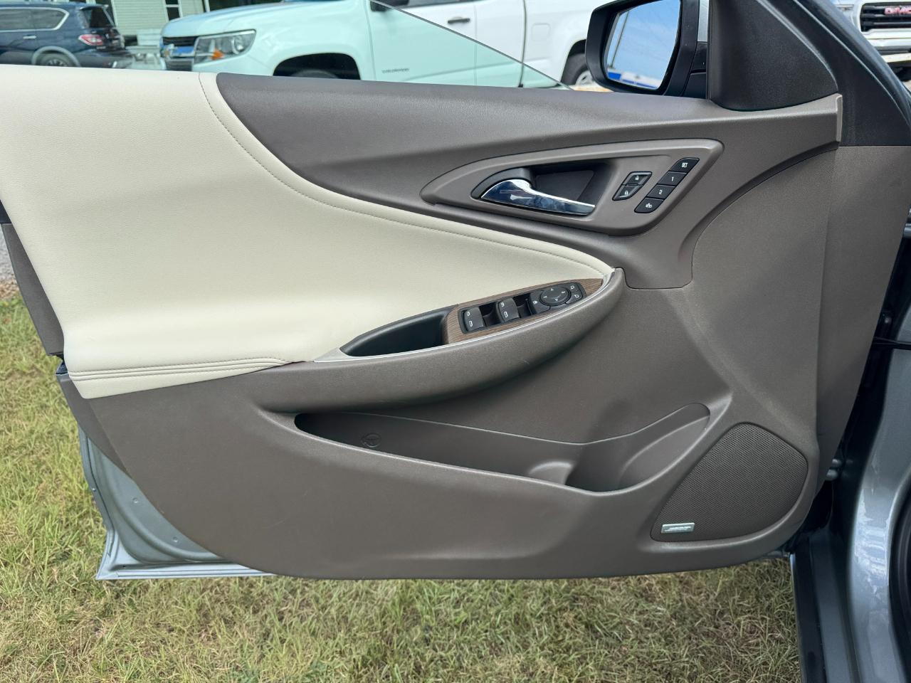 Chevrolet Malibu 2LT 2024