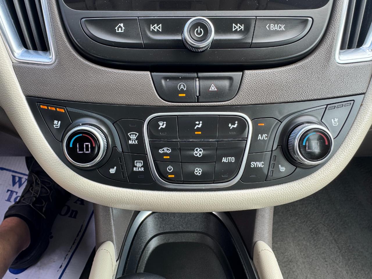 Chevrolet Malibu 2LT 2024