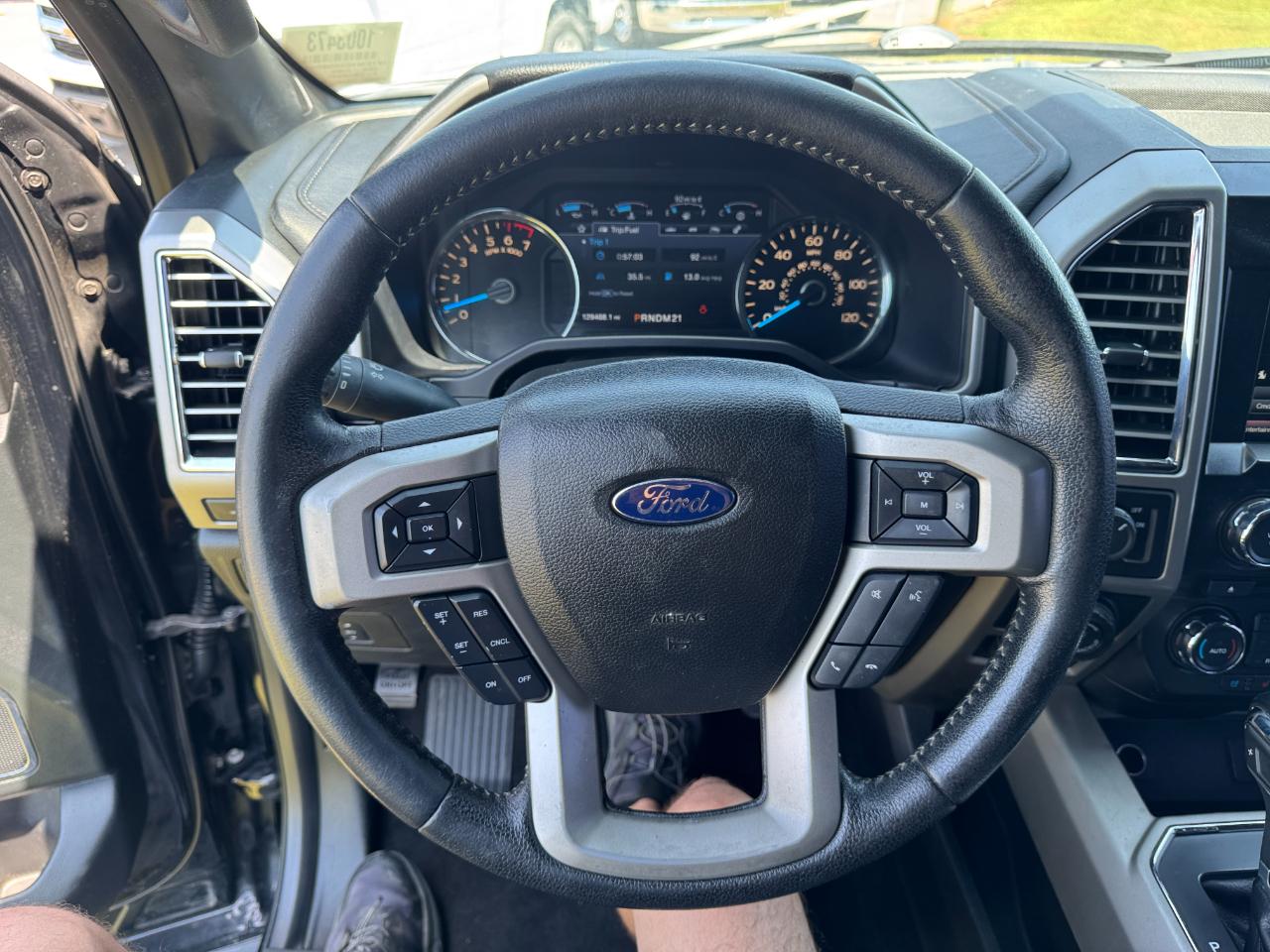 Ford F-150 Lariat SuperCrew 5.5-ft. Bed 2WD 2016