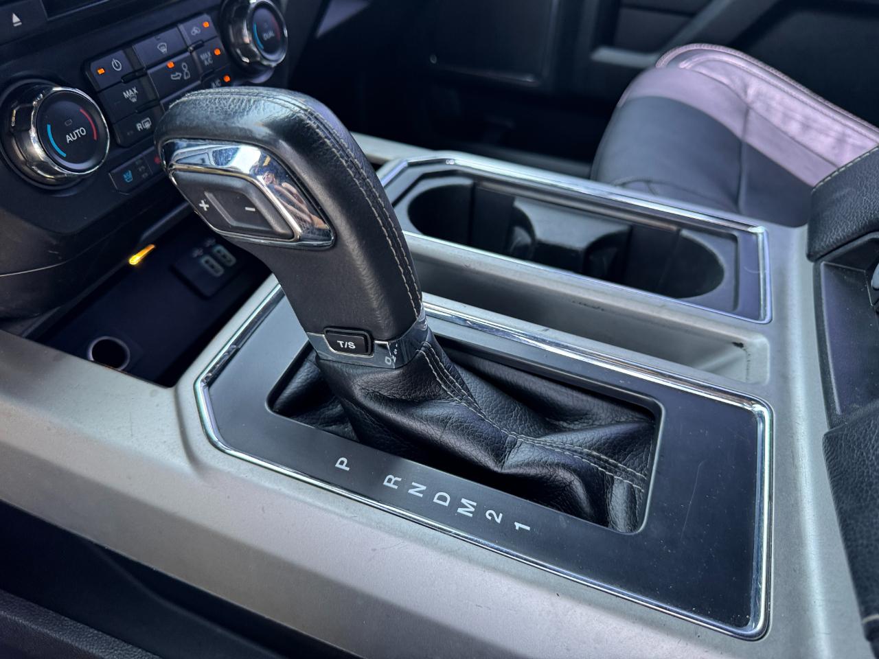 Ford F-150 Lariat SuperCrew 5.5-ft. Bed 2WD 2016