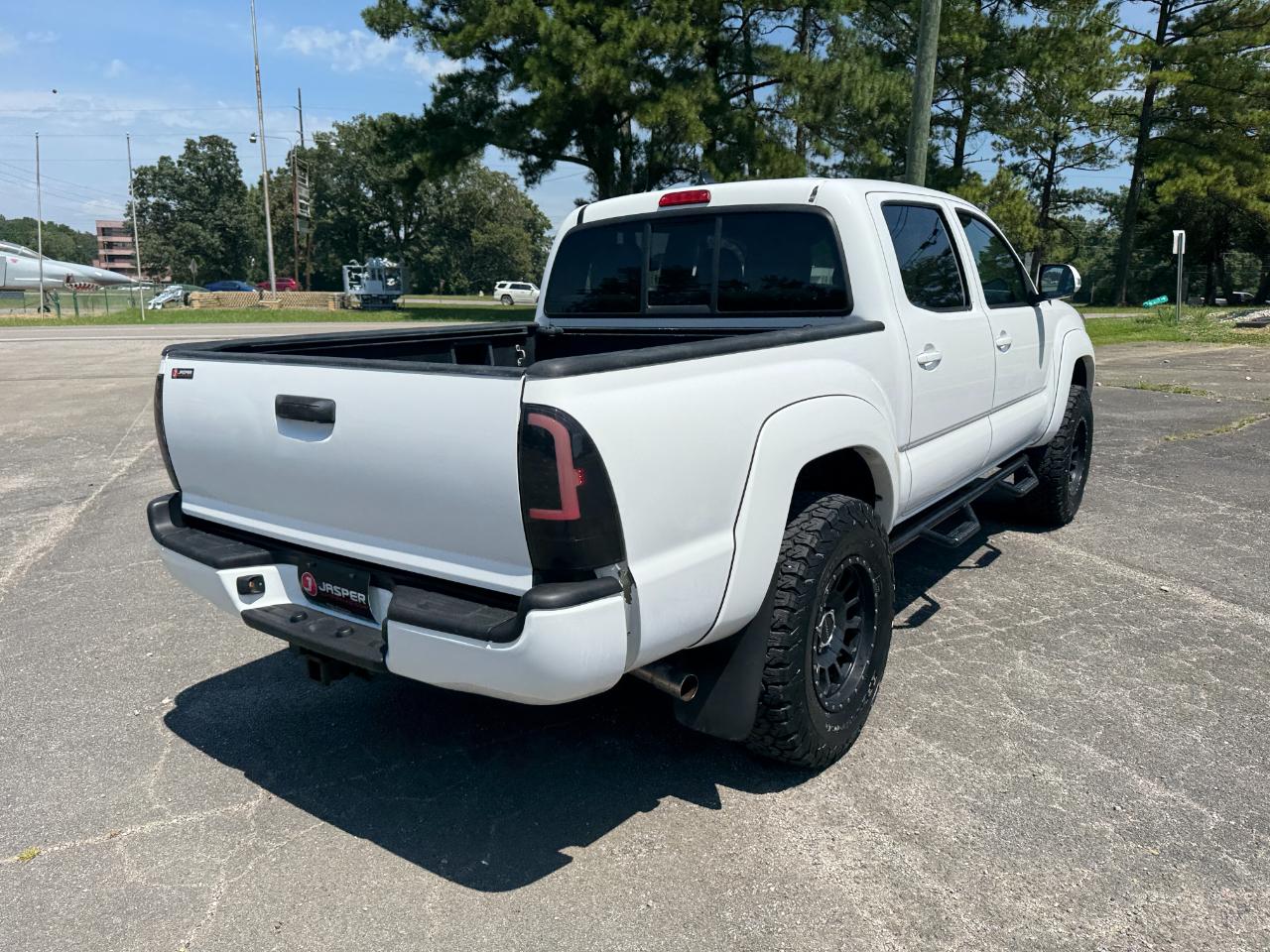 Toyota Tacoma PreRunner Double Cab V6 Auto 2WD 2012