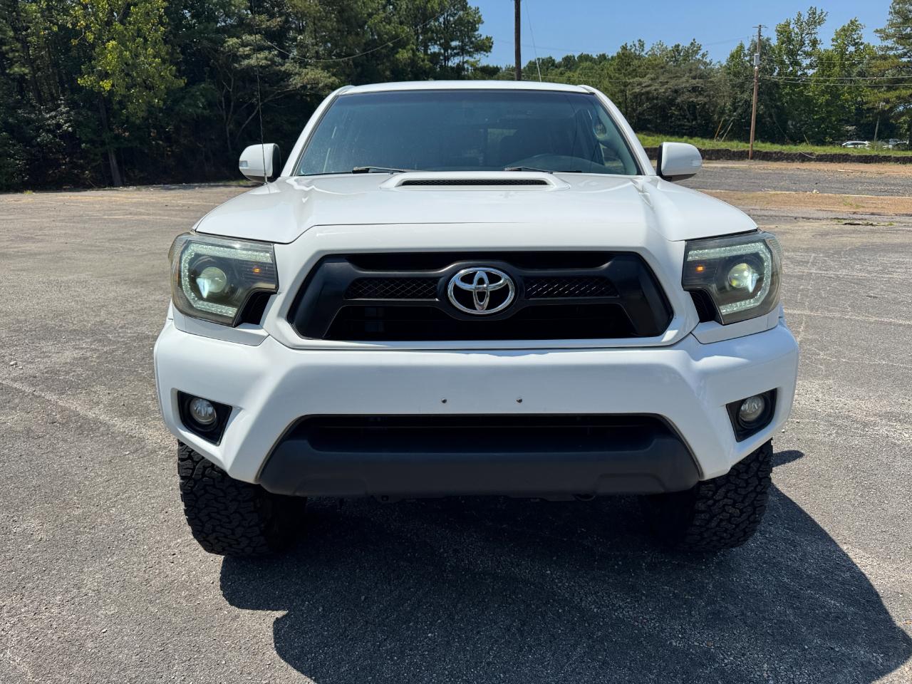 Toyota Tacoma PreRunner Double Cab V6 Auto 2WD 2012