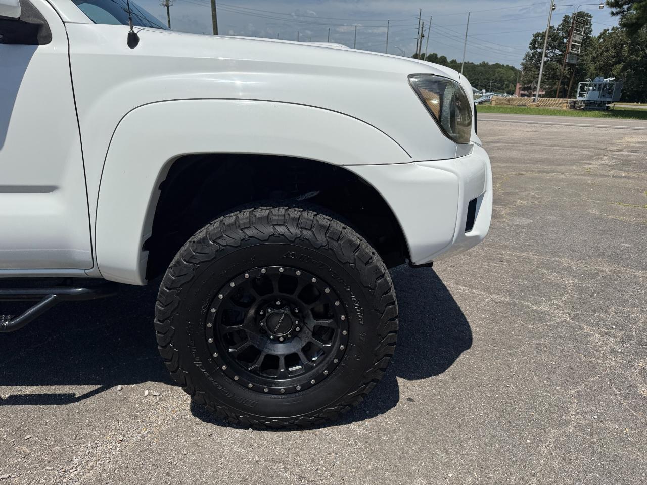 Toyota Tacoma PreRunner Double Cab V6 Auto 2WD 2012