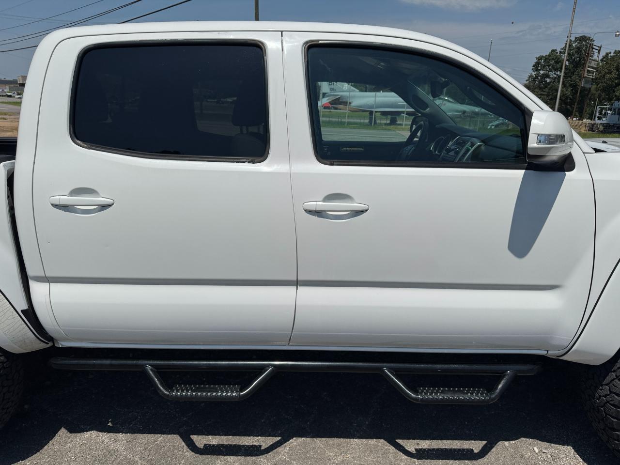 Toyota Tacoma PreRunner Double Cab V6 Auto 2WD 2012