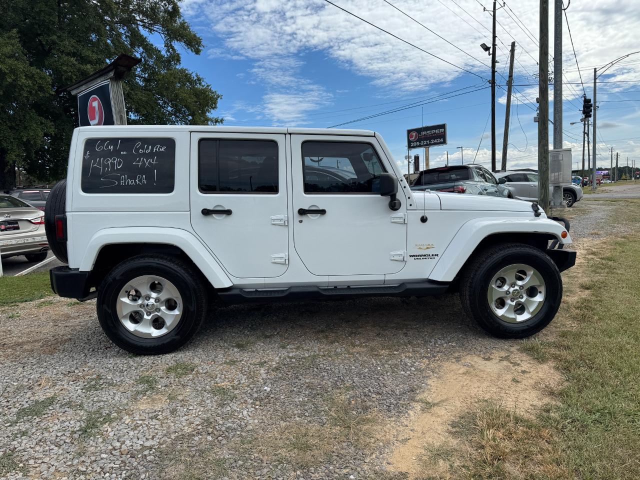 Jeep Wrangler Unlimited Sahara 4WD 2014