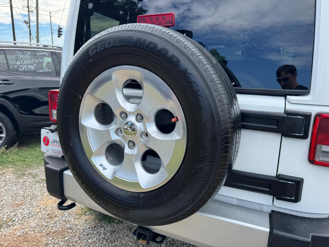 Jeep Wrangler Unlimited Sahara 4WD 2014