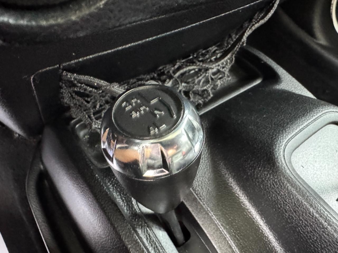 Jeep Wrangler Unlimited Sahara 4WD 2014