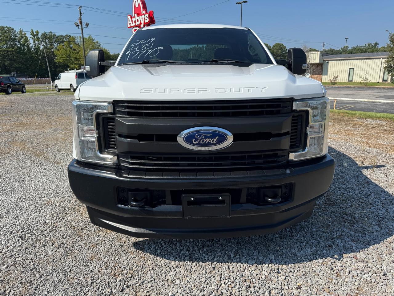 Ford F-250 SD XL SuperCab 4WD 2019