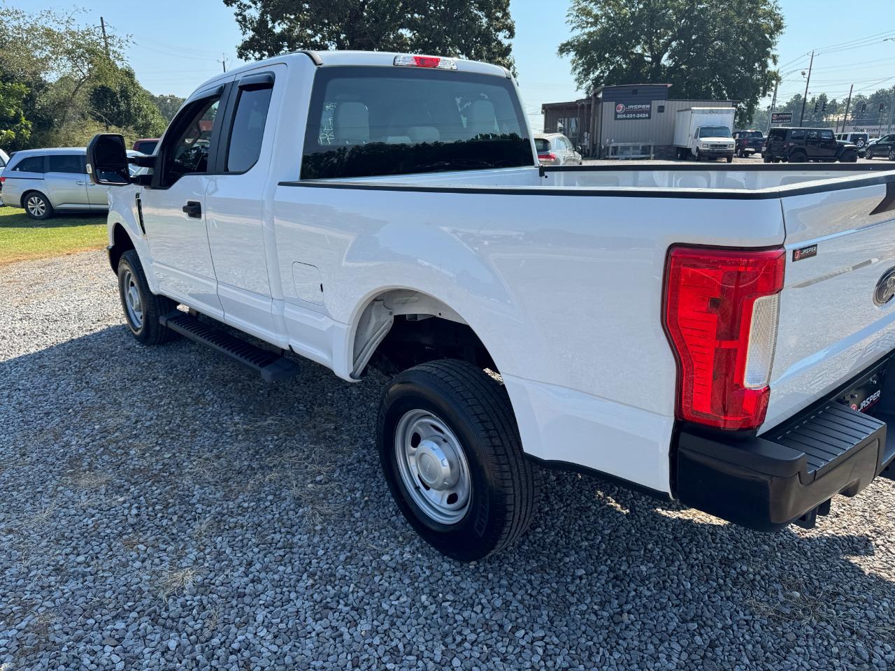 Ford F-250 SD XL SuperCab 4WD 2019