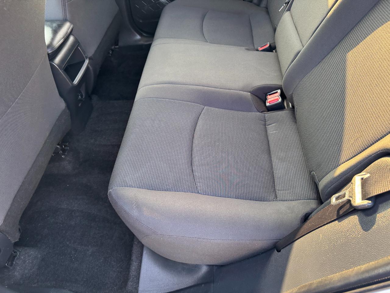 Toyota RAV4 LE 2020