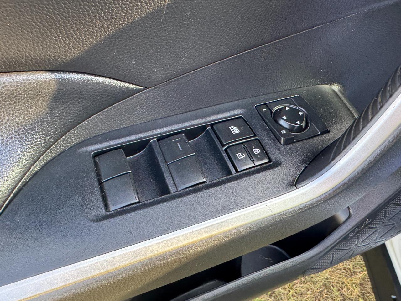 Toyota RAV4 LE 2020