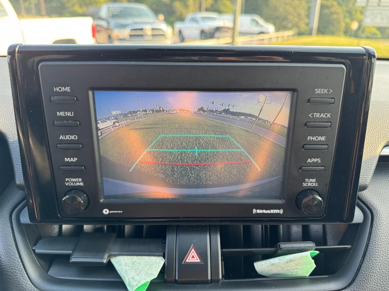 Toyota RAV4 LE 2020