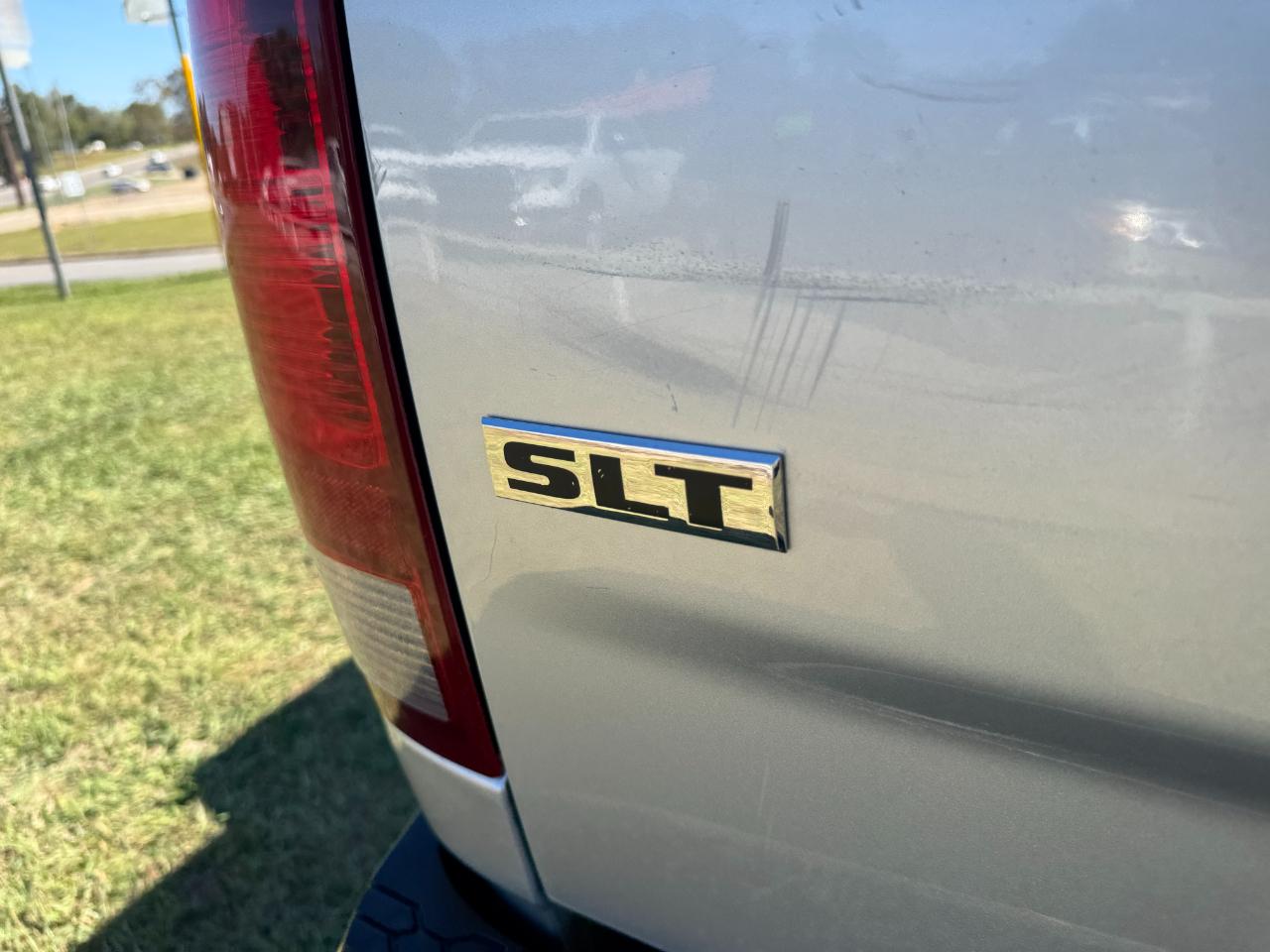 RAM 1500 SLT Crew Cab SWB 4WD 2016