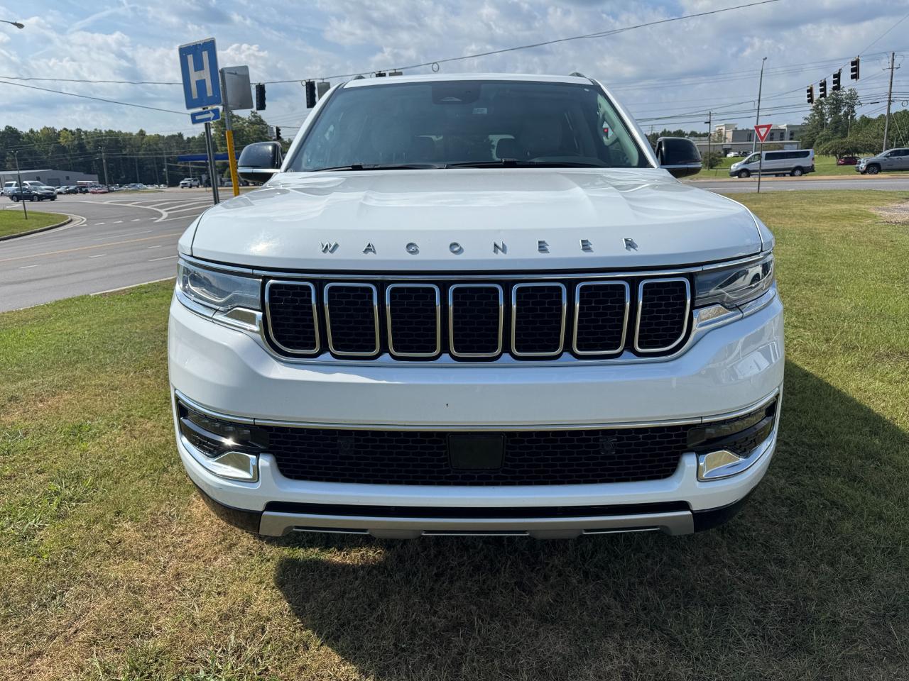Jeep Wagoneer Series II 2024