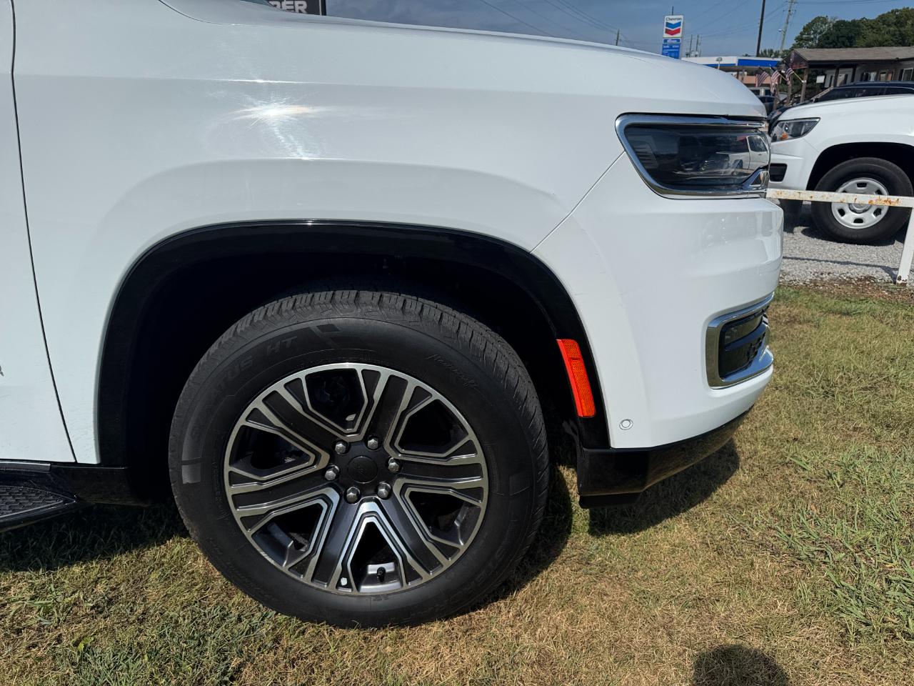 Jeep Wagoneer Series II 2024