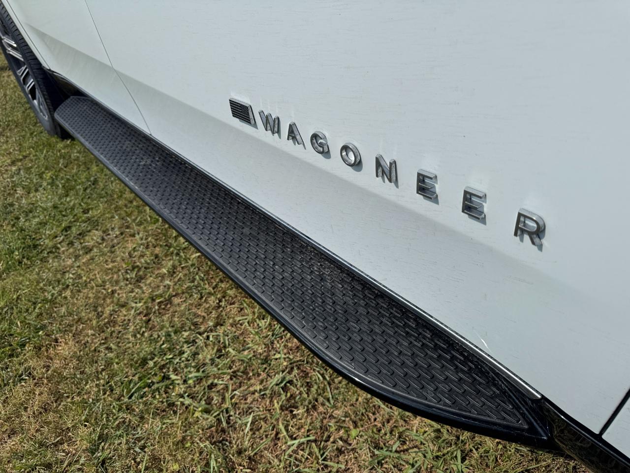 Jeep Wagoneer Series II 2024