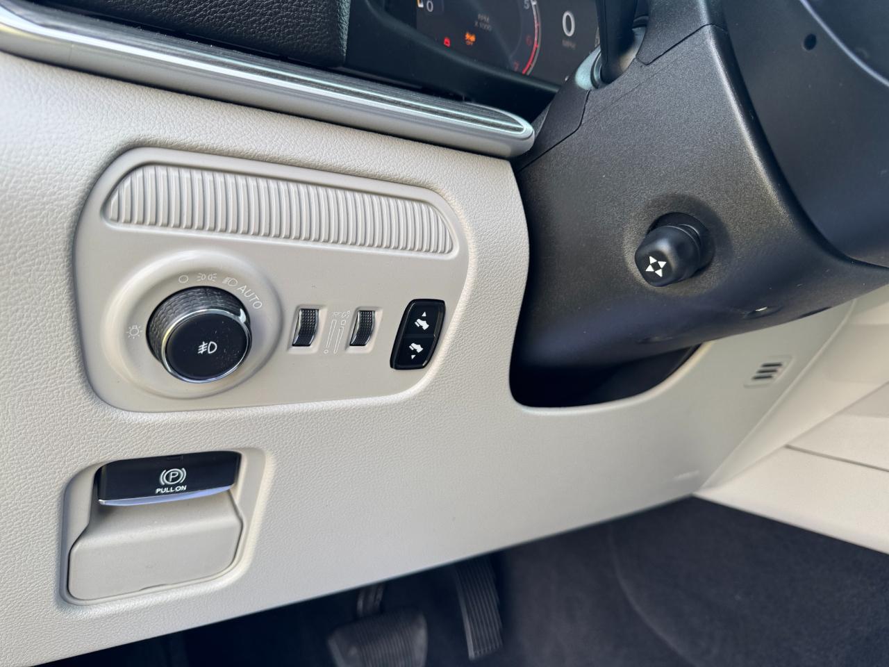 Jeep Wagoneer Series II 2024