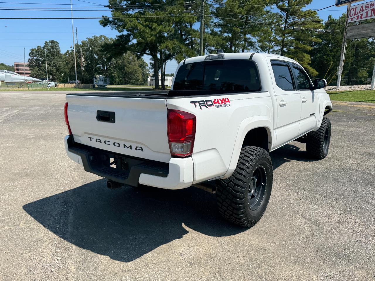 Toyota Tacoma TRD Sport Double Cab V6 2017