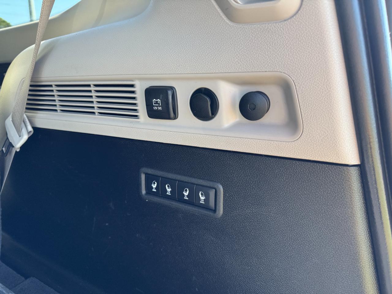 Jeep Wagoneer Series II 2024