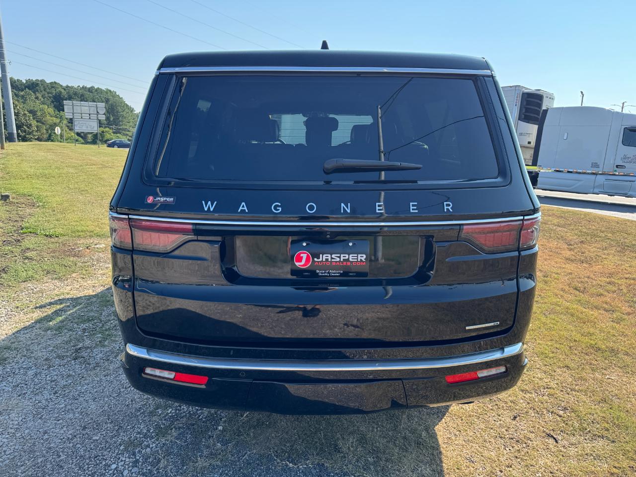 Jeep Wagoneer Series II 2024