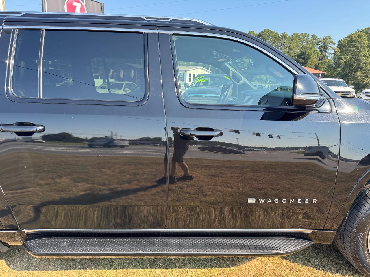 Jeep Wagoneer Series II 2024
