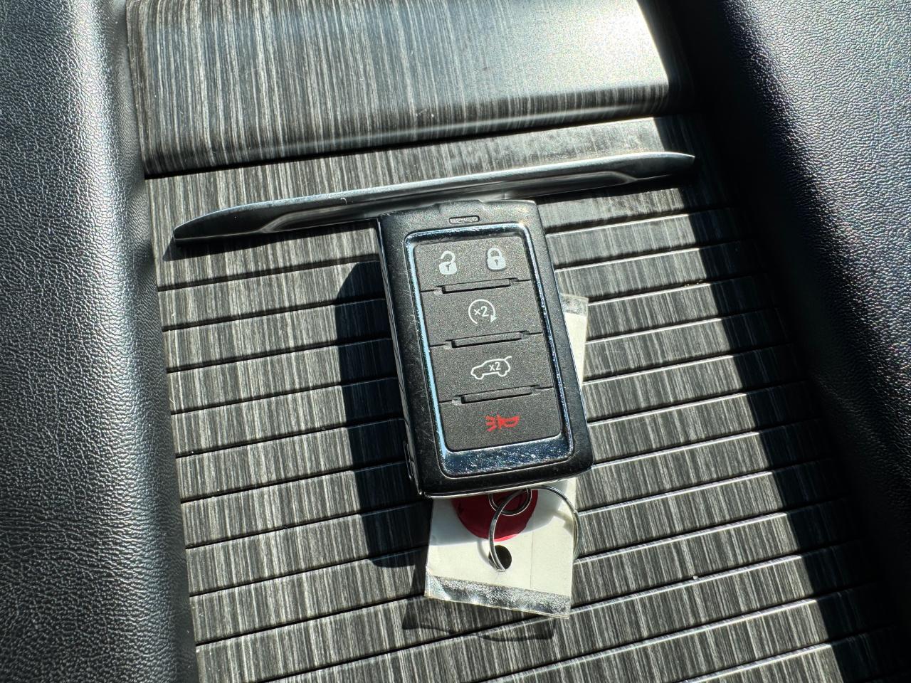 Jeep Wagoneer Series II 2024