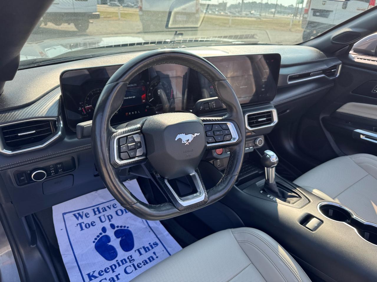 Ford Mustang EcoBoost Premium Convertible 2024