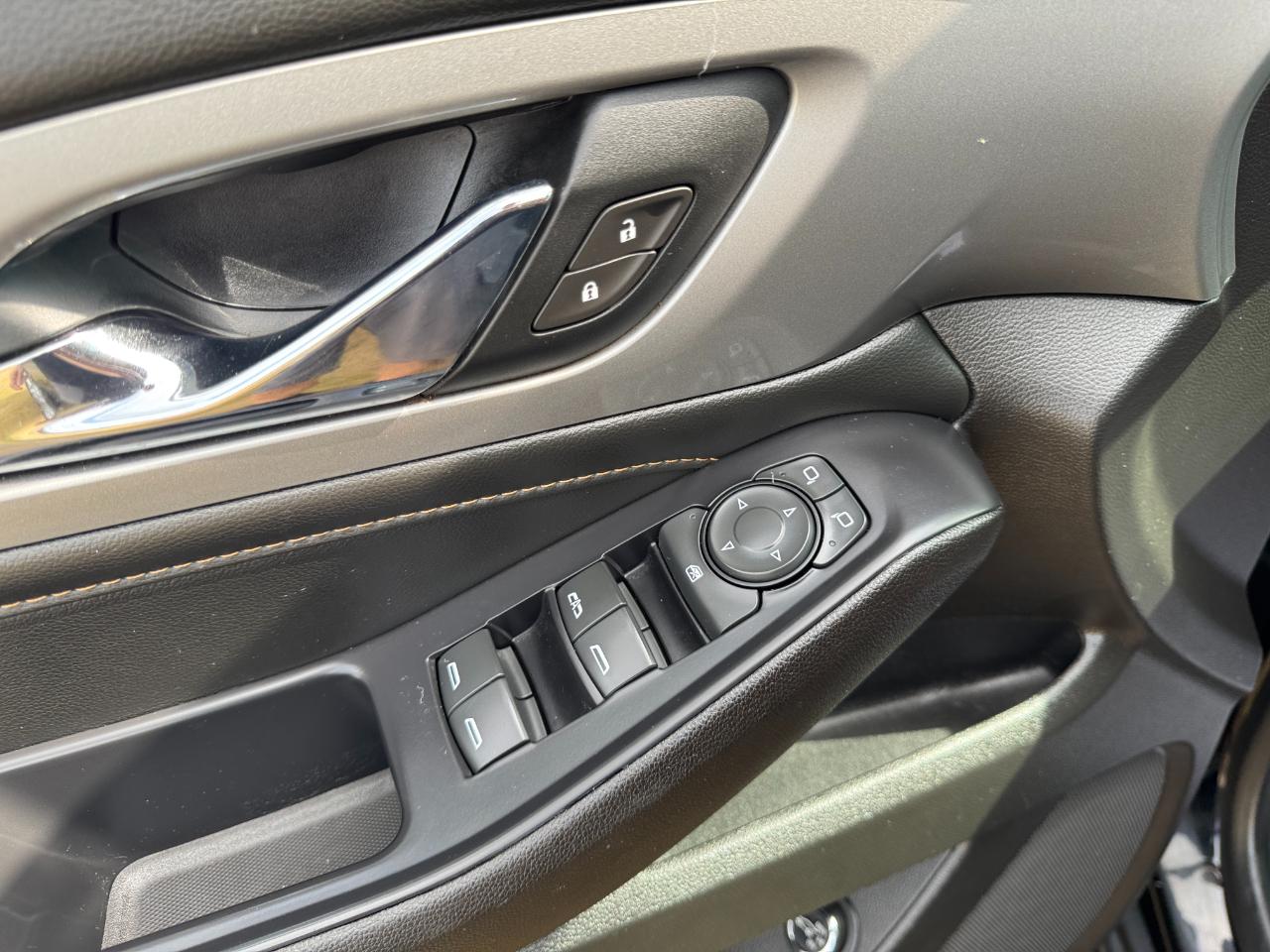 Chevrolet Traverse LT Cloth FWD 2021